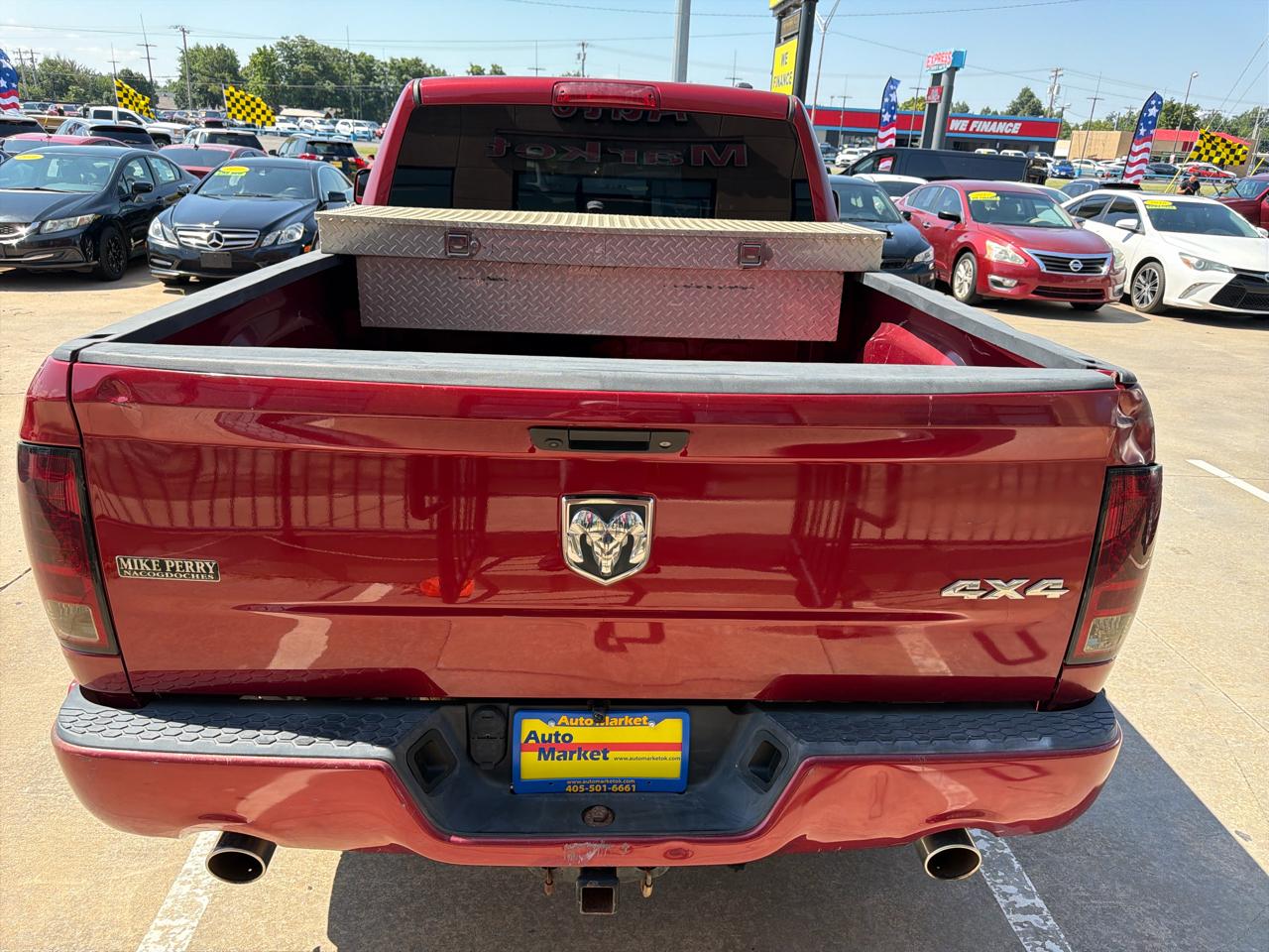 RAM 1500 4WD Quad Cab 140.5" Express 2012