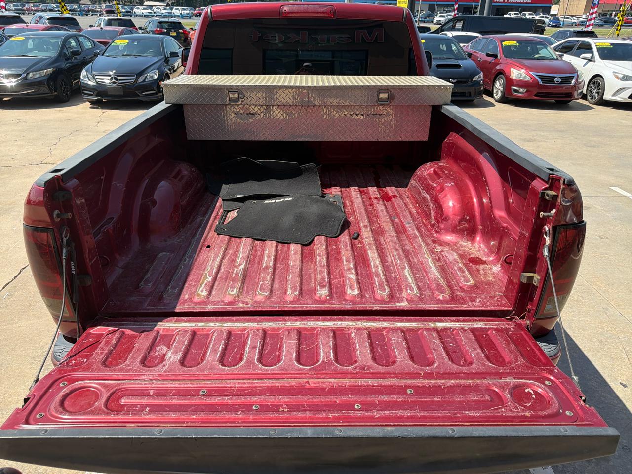 RAM 1500 4WD Quad Cab 140.5" Express 2012