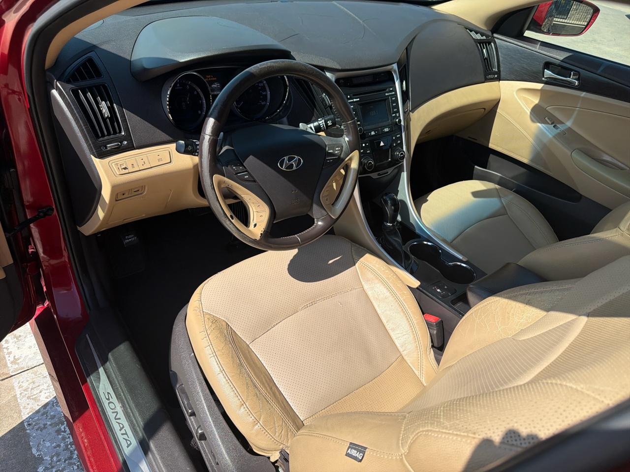 Hyundai Sonata 4dr Sdn 2.0T Auto Limited 2014