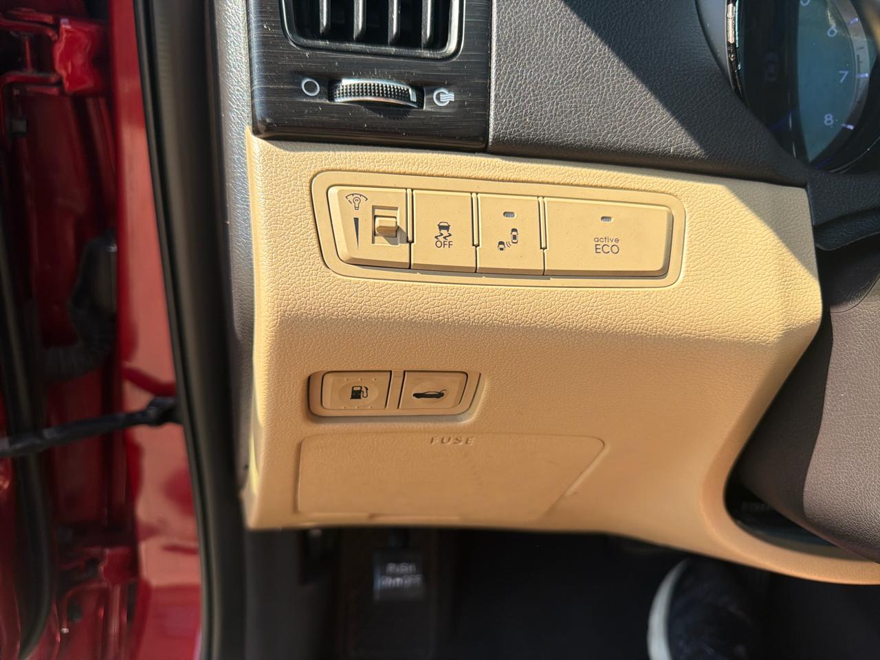 Hyundai Sonata 4dr Sdn 2.0T Auto Limited 2014
