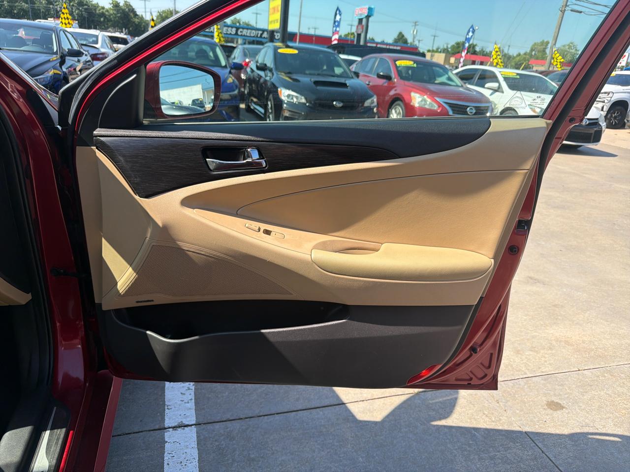 Hyundai Sonata 4dr Sdn 2.0T Auto Limited 2014