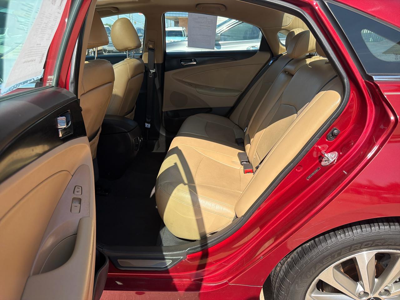 Hyundai Sonata 4dr Sdn 2.0T Auto Limited 2014