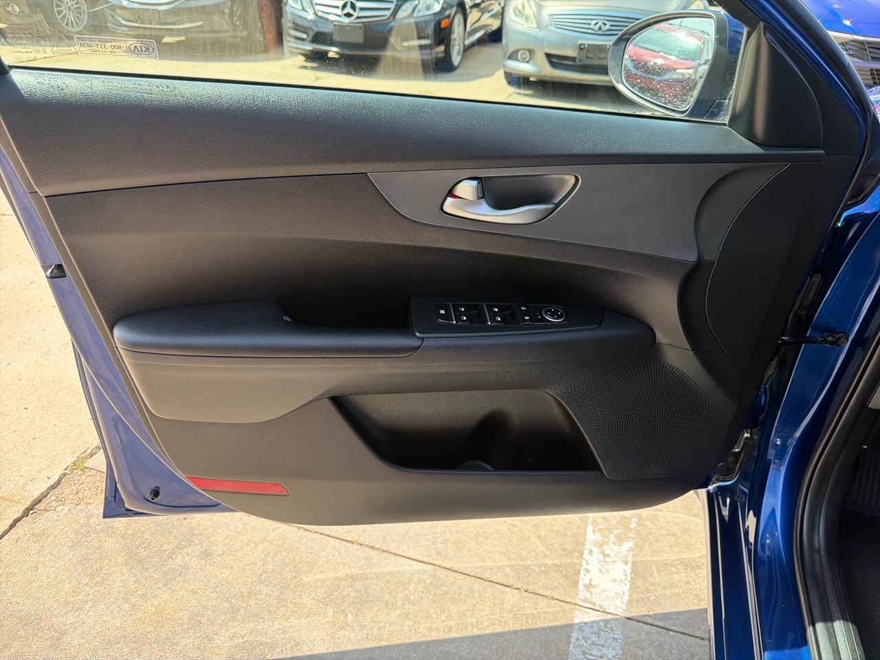 Kia Forte LXS IVT 2021