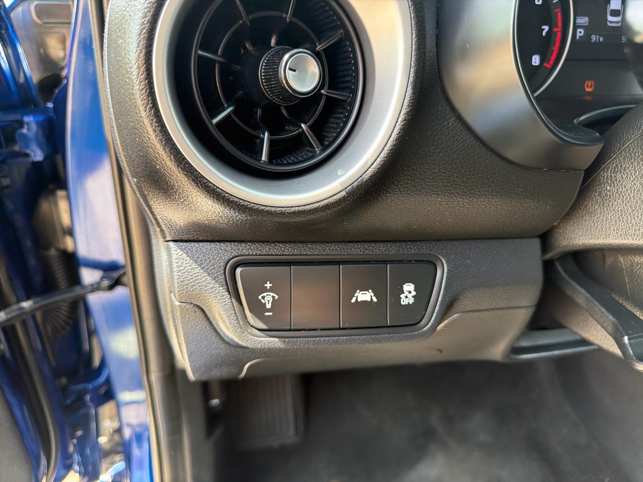 Kia Forte LXS IVT 2021