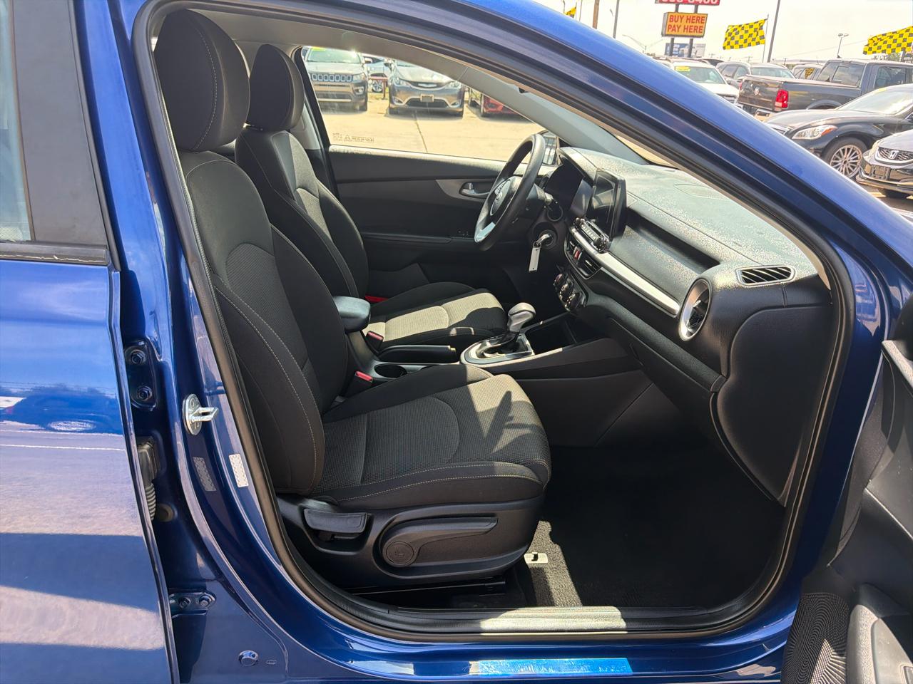 Kia Forte LXS IVT 2021