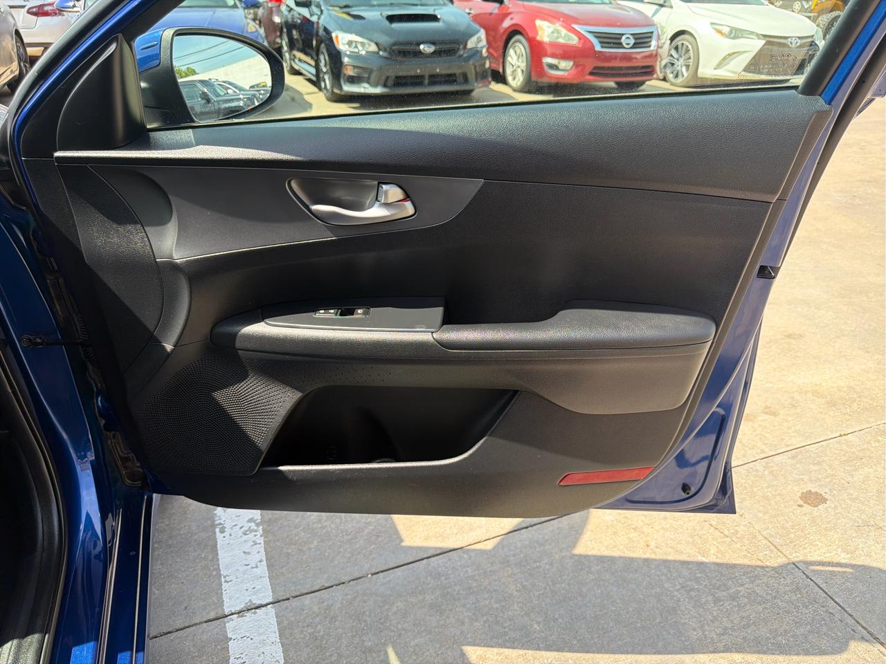 Kia Forte LXS IVT 2021