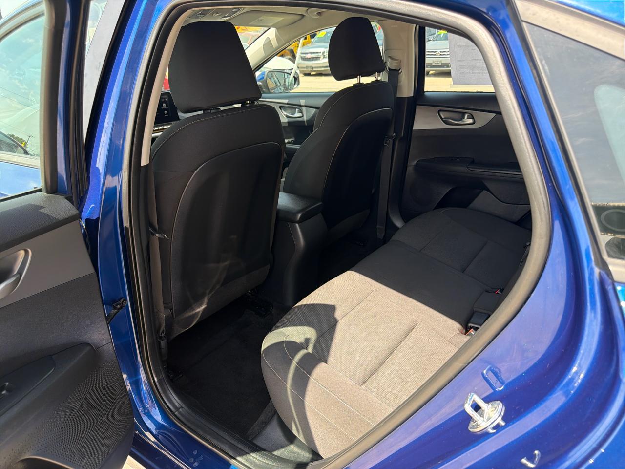 Kia Forte LXS IVT 2021