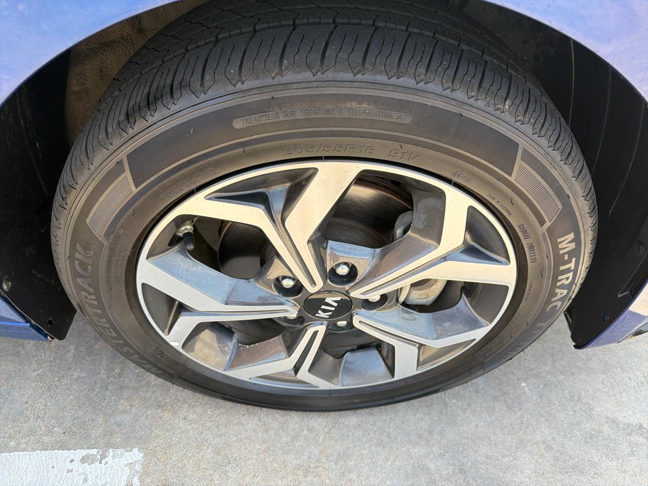 Kia Forte LXS IVT 2021