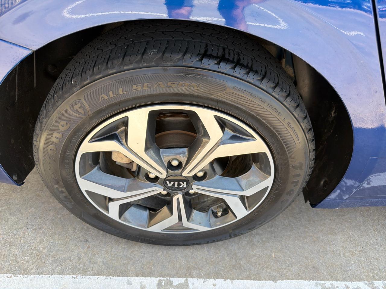 Kia Forte LXS IVT 2021