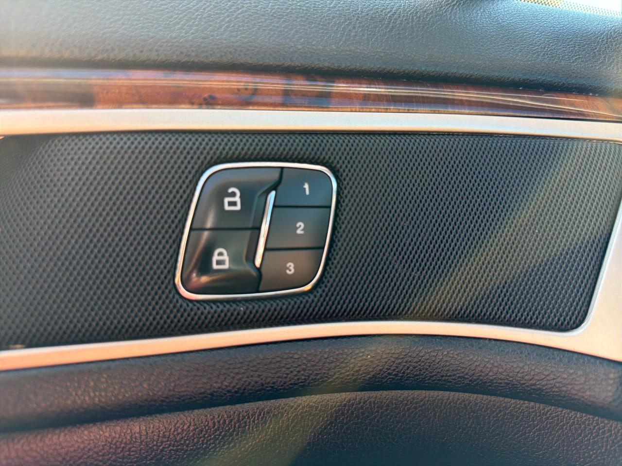 Lincoln MKZ 4dr Sdn Hybrid FWD 2016