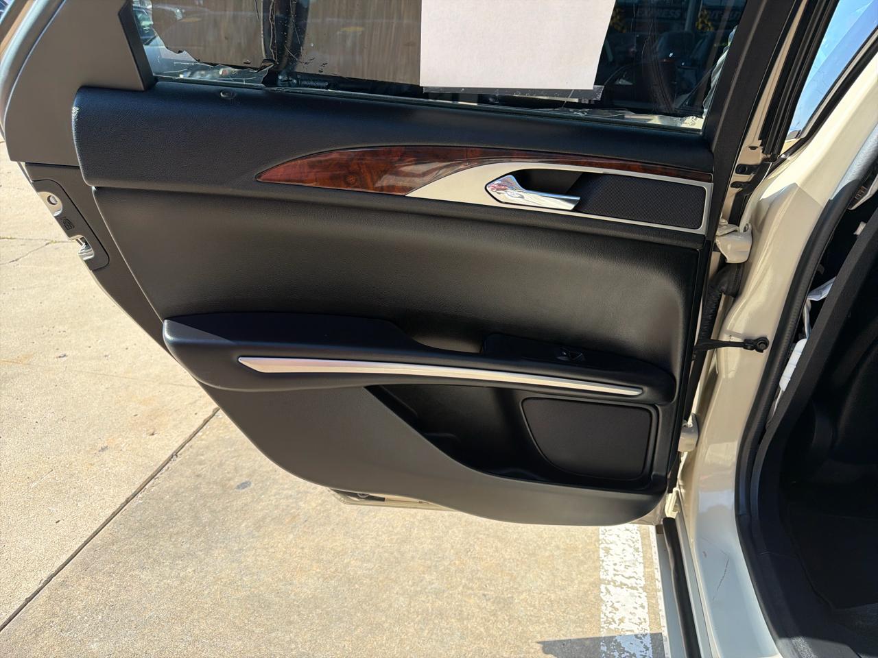 Lincoln MKZ 4dr Sdn Hybrid FWD 2016