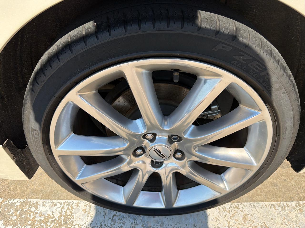 Lincoln MKZ 4dr Sdn Hybrid FWD 2016