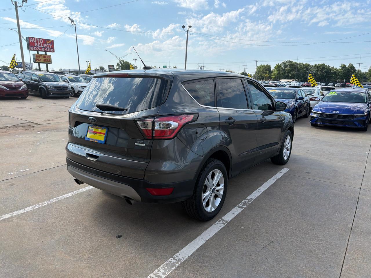 Ford Escape SE FWD 2017