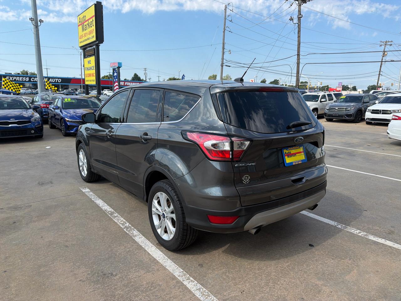 Ford Escape SE FWD 2017