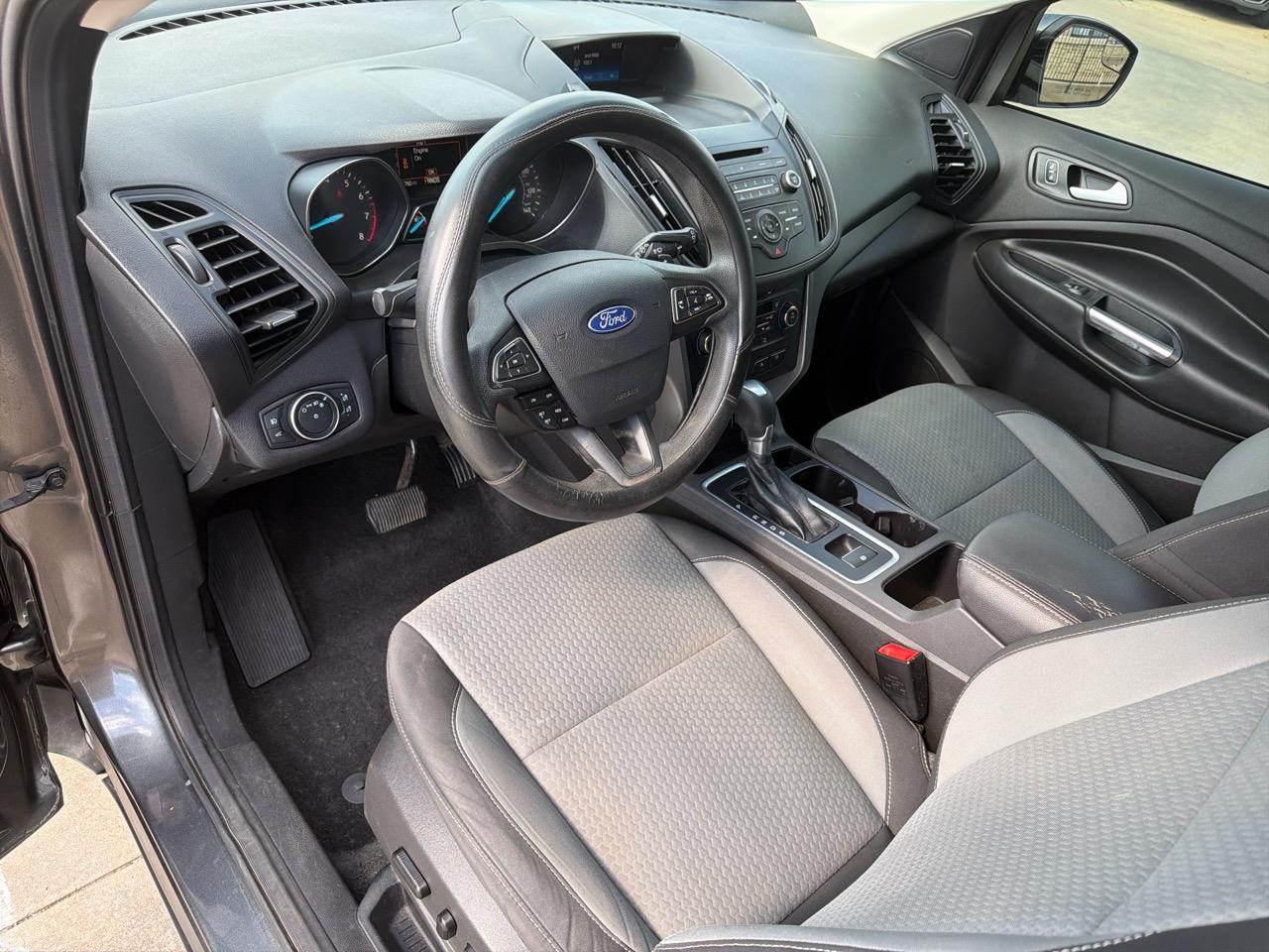 Ford Escape SE FWD 2017