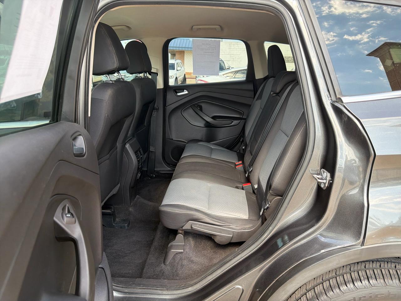Ford Escape SE FWD 2017