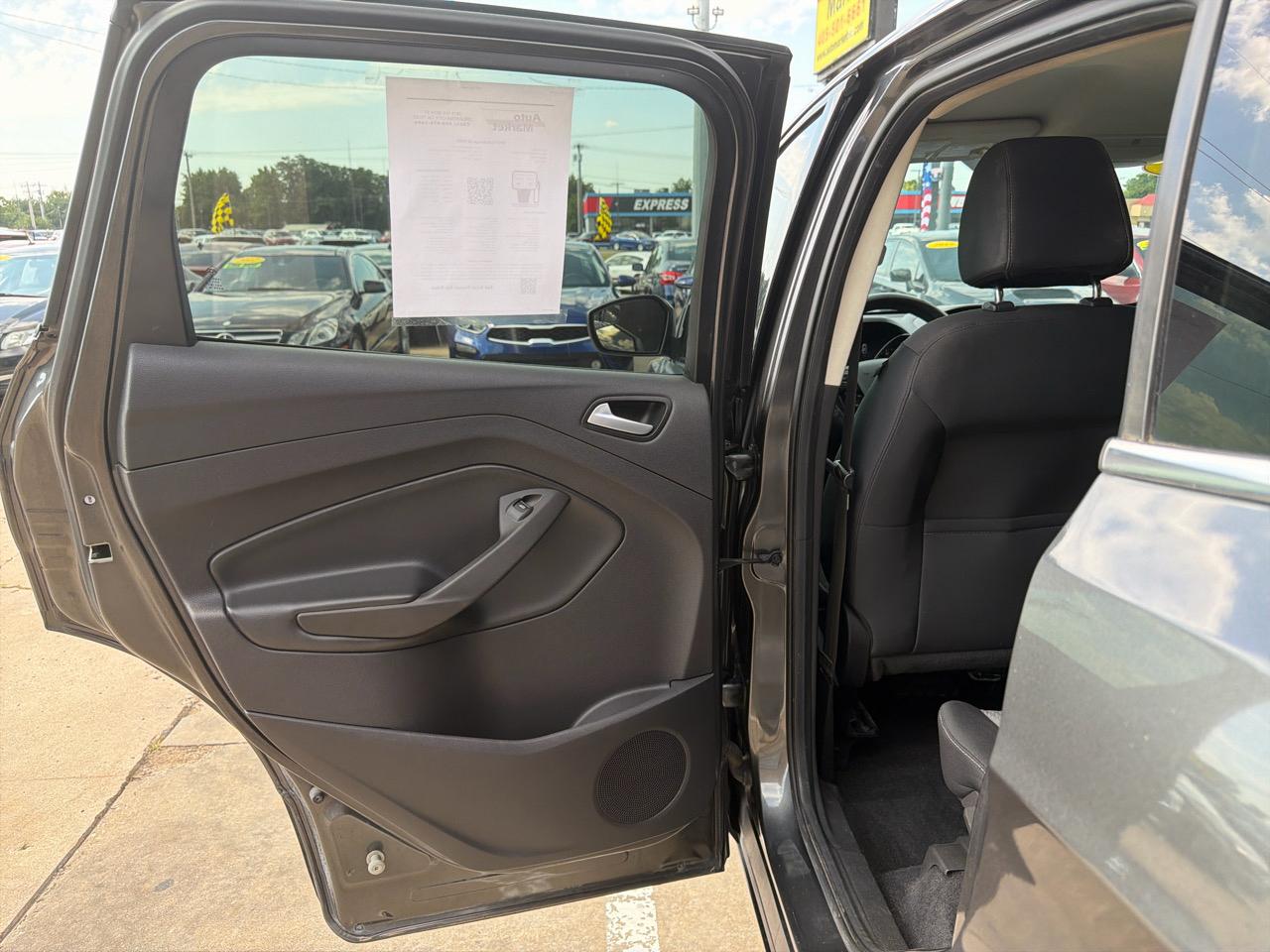 Ford Escape SE FWD 2017