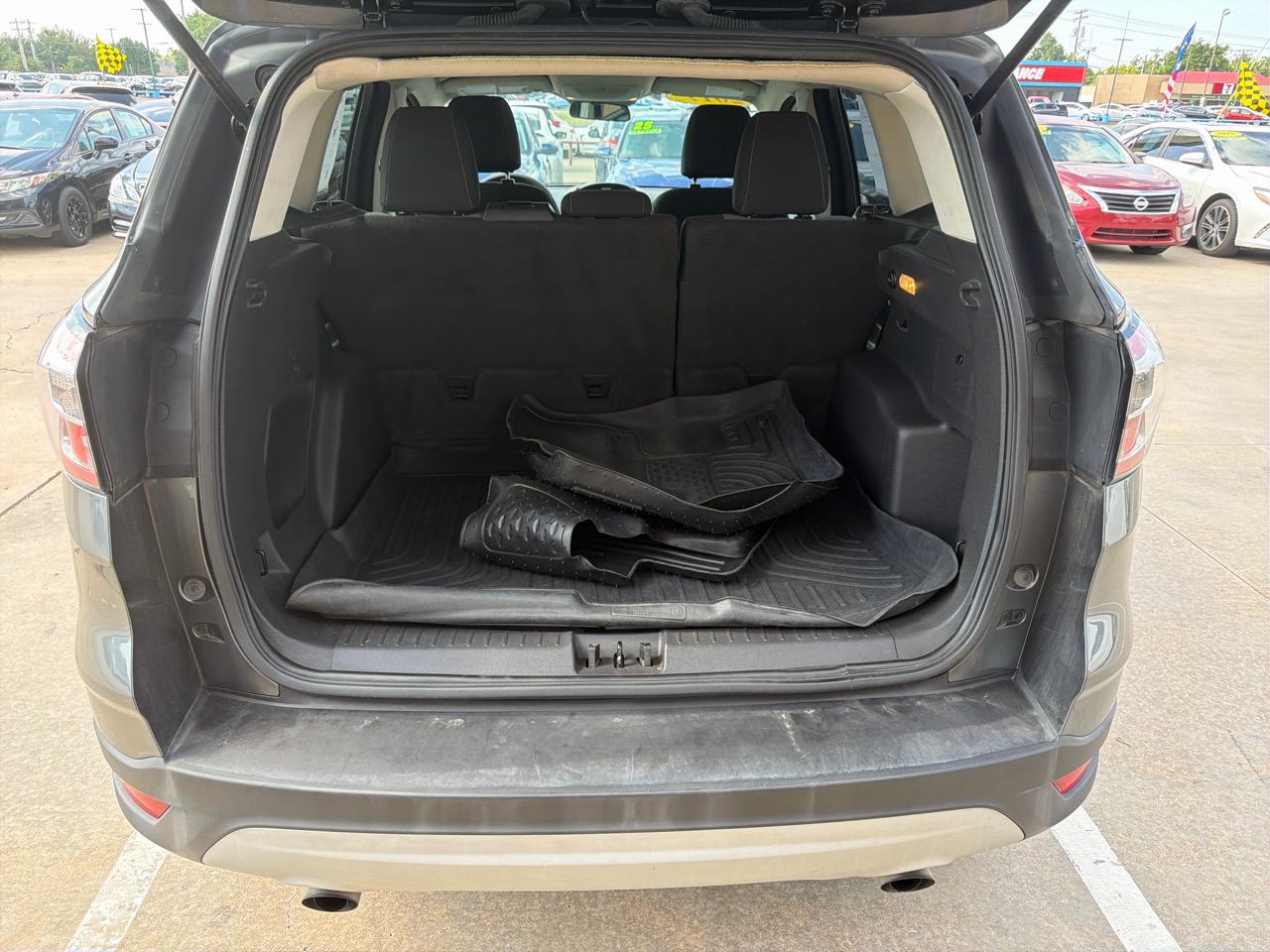 Ford Escape SE FWD 2017