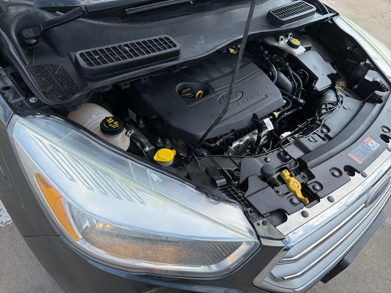 Ford Escape SE FWD 2017