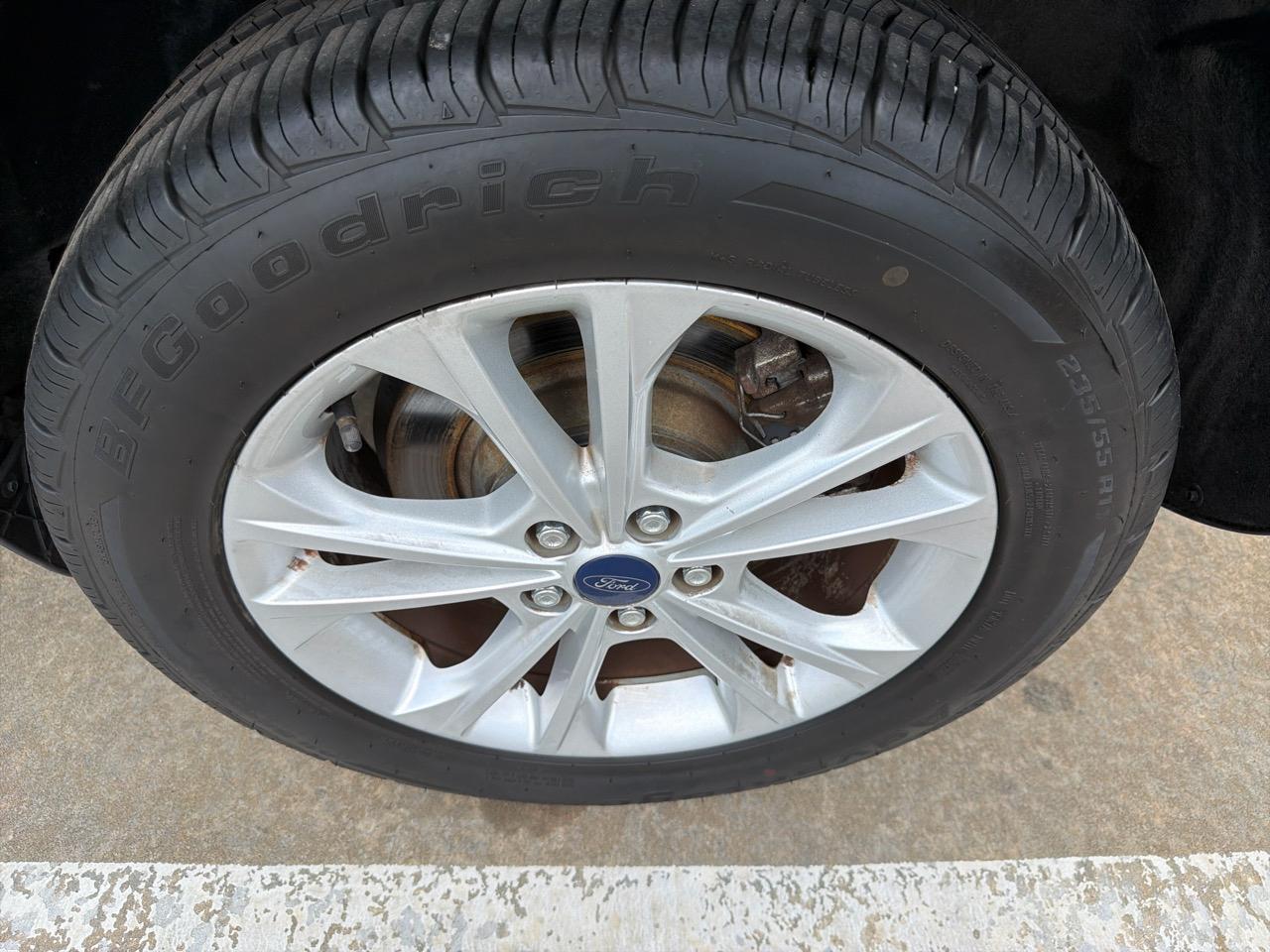 Ford Escape SE FWD 2017