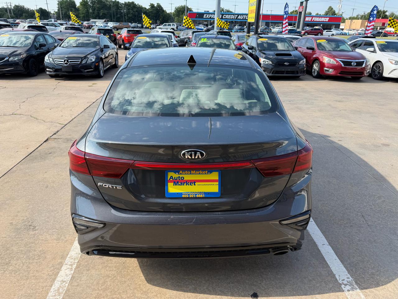 Kia Forte LXS IVT 2021