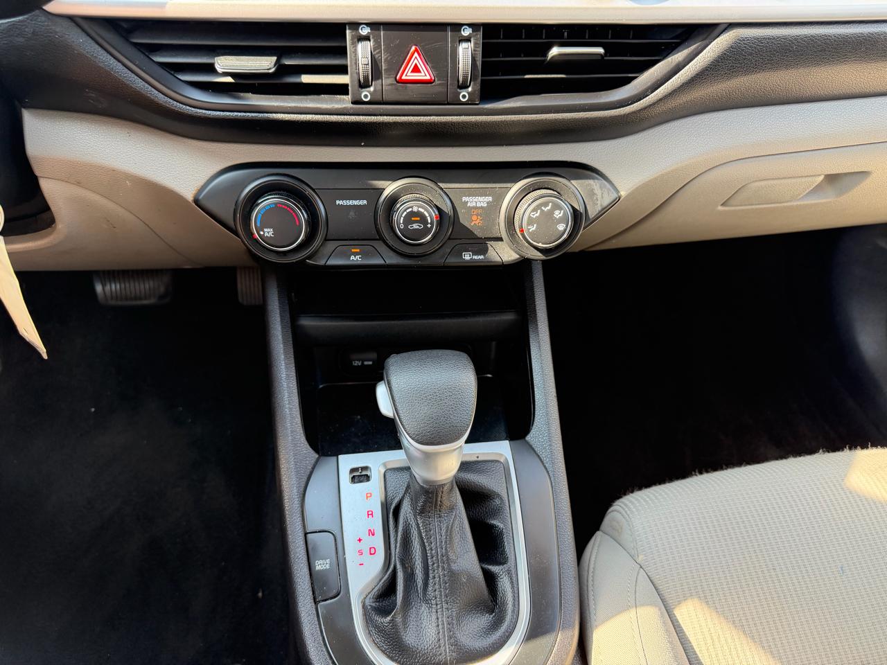 Kia Forte LXS IVT 2021
