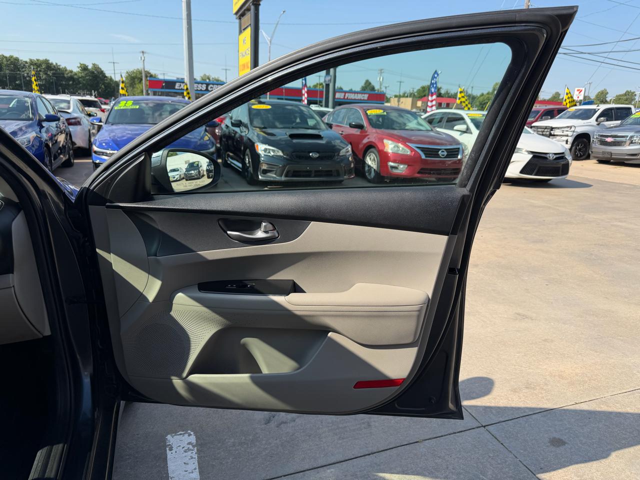 Kia Forte LXS IVT 2021