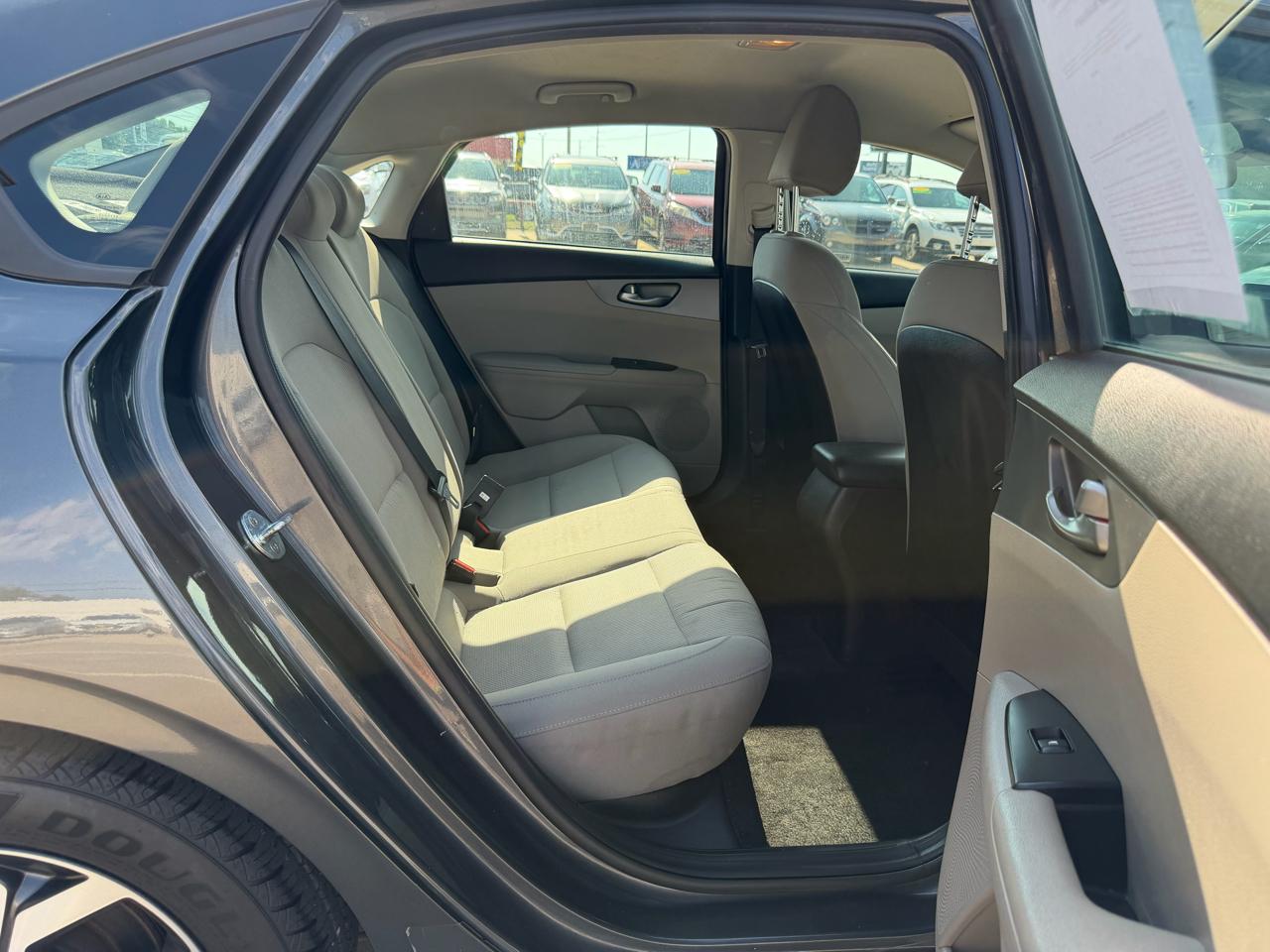 Kia Forte LXS IVT 2021