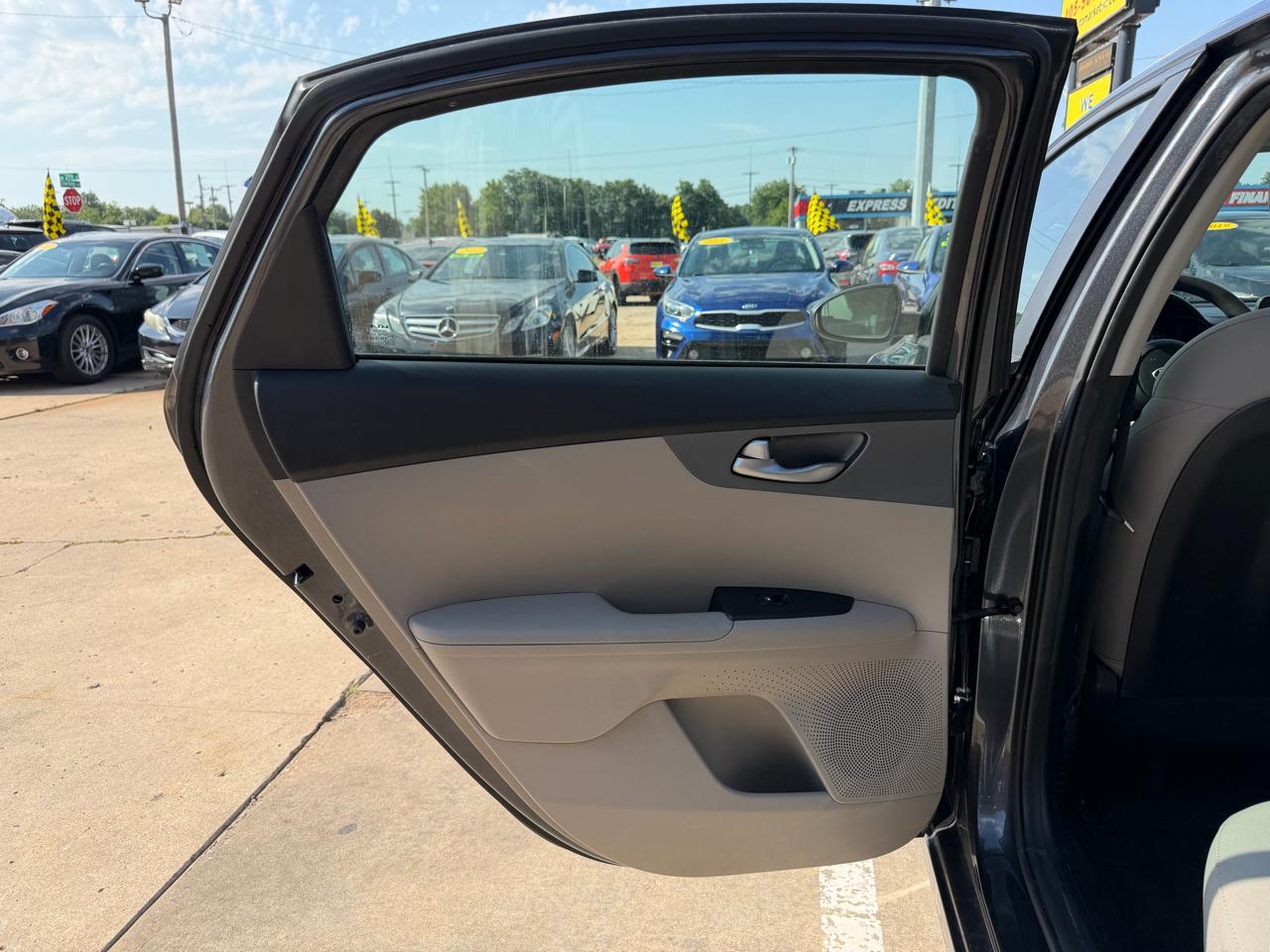 Kia Forte LXS IVT 2021