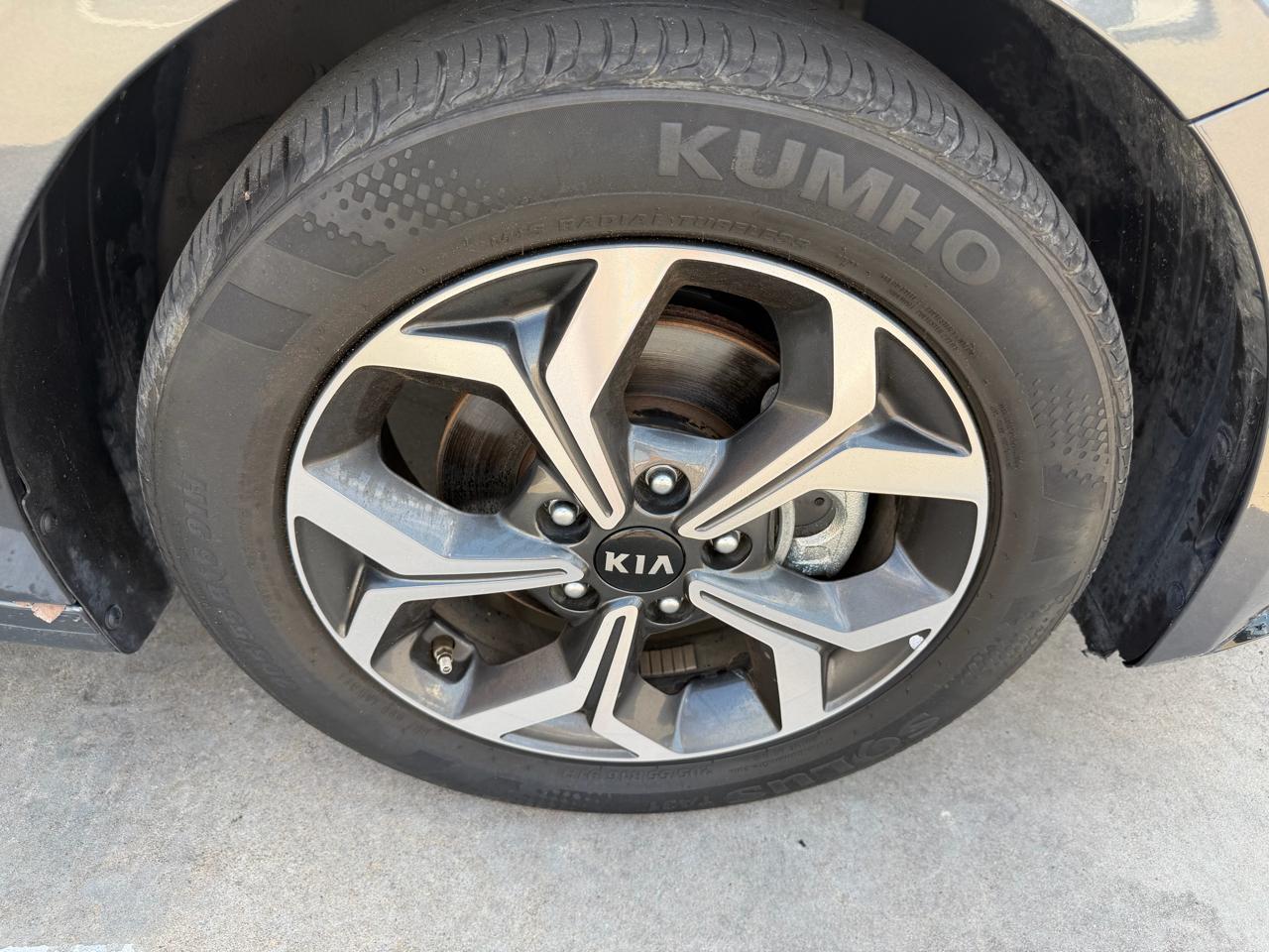 Kia Forte LXS IVT 2021