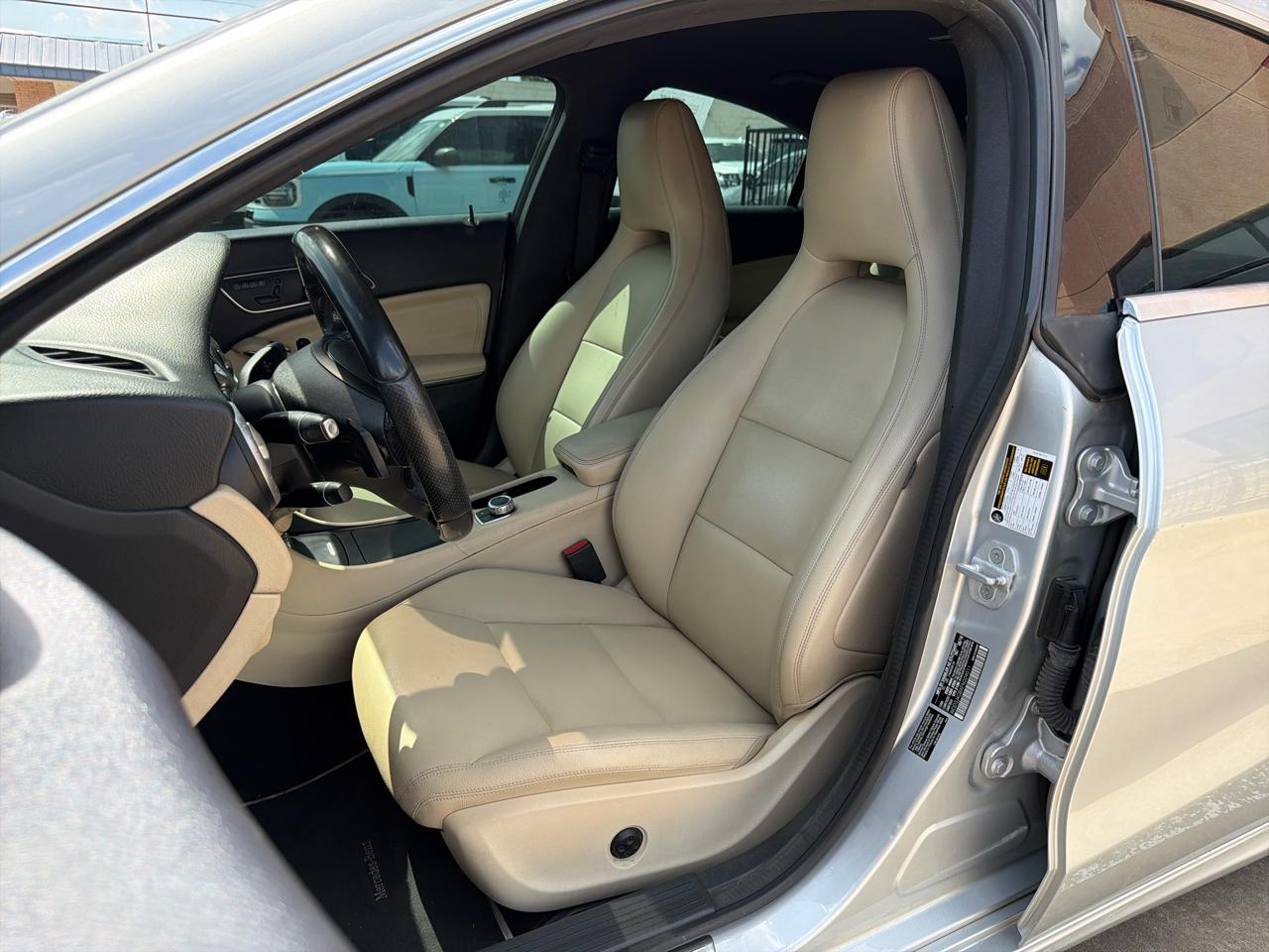 Mercedes-Benz CLA-Class 4dr Sdn CLA 250 4MATIC 2015