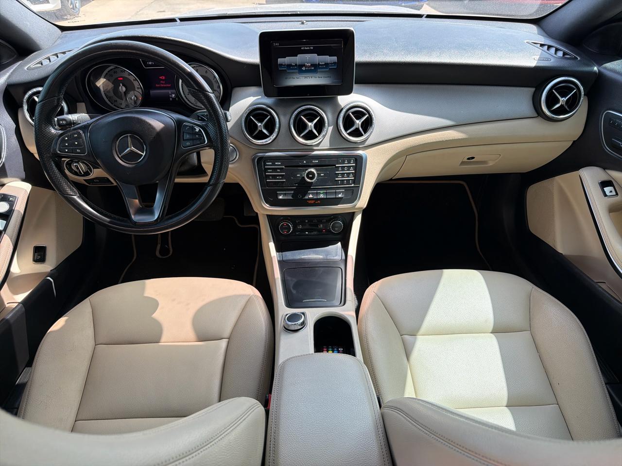 Mercedes-Benz CLA-Class 4dr Sdn CLA 250 4MATIC 2015