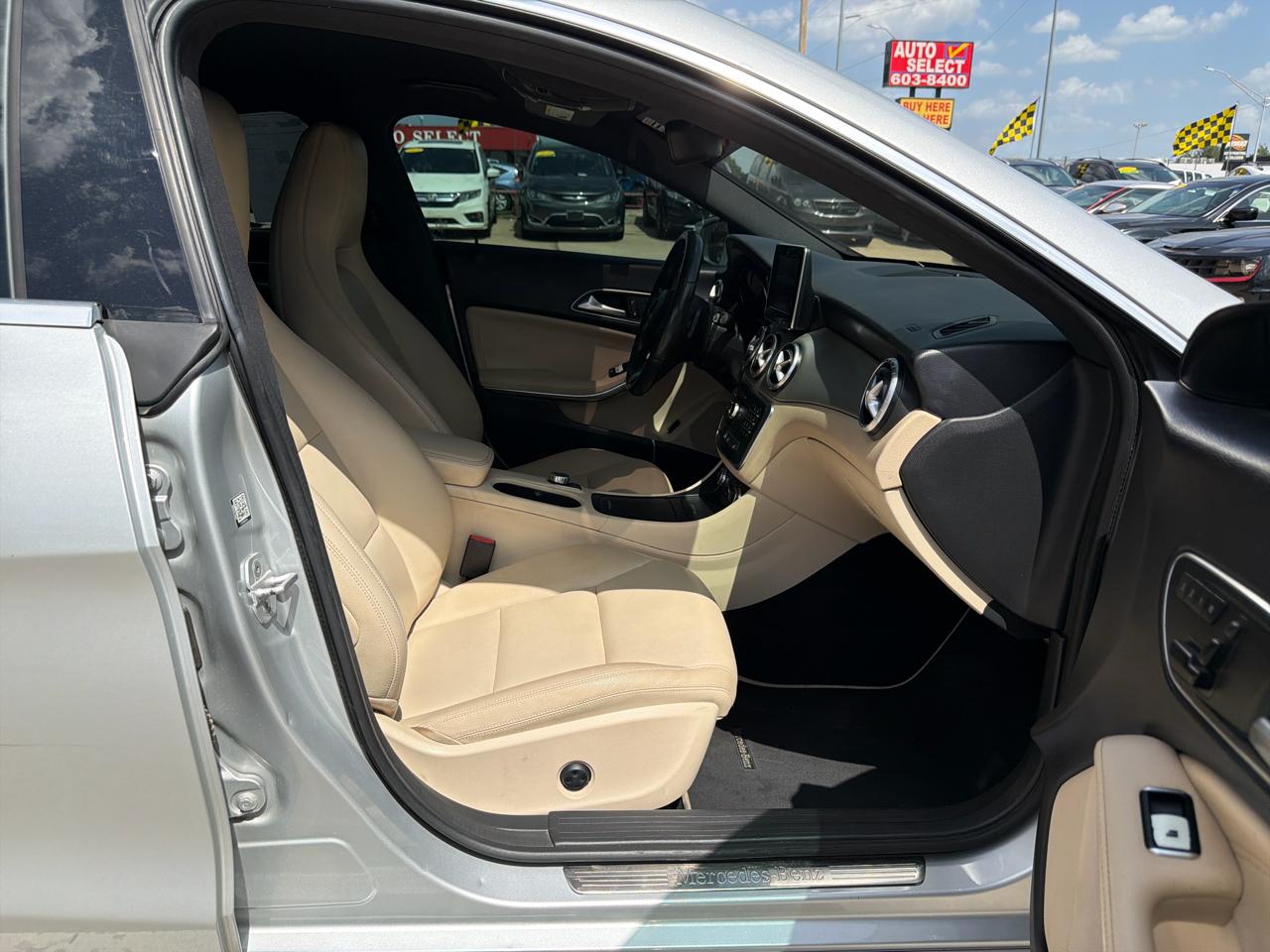 Mercedes-Benz CLA-Class 4dr Sdn CLA 250 4MATIC 2015