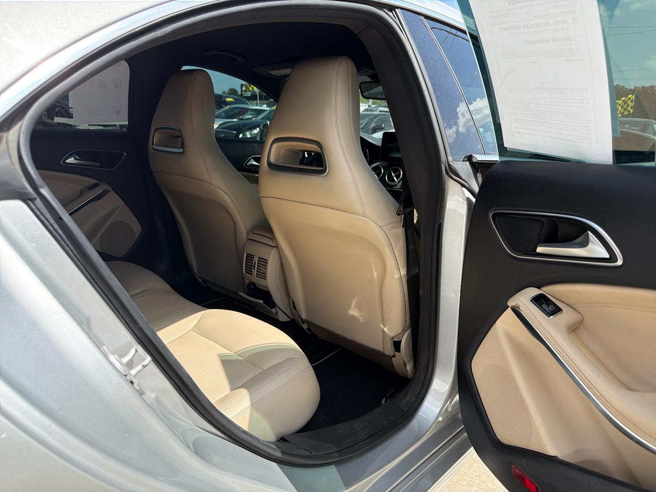 Mercedes-Benz CLA-Class 4dr Sdn CLA 250 4MATIC 2015
