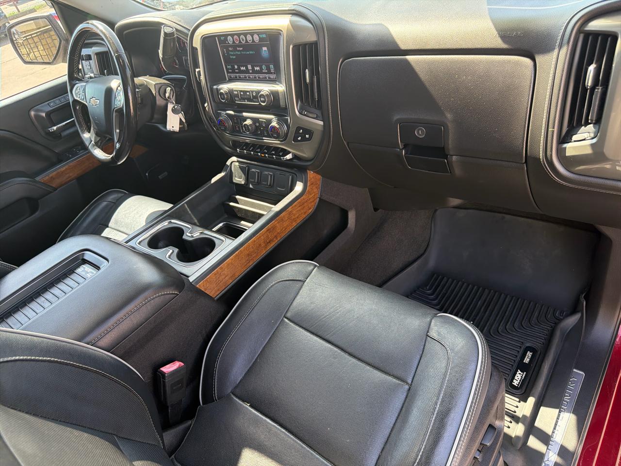 Chevrolet Silverado 1500 4WD Crew Cab 143.5" LT w/2LT 2017
