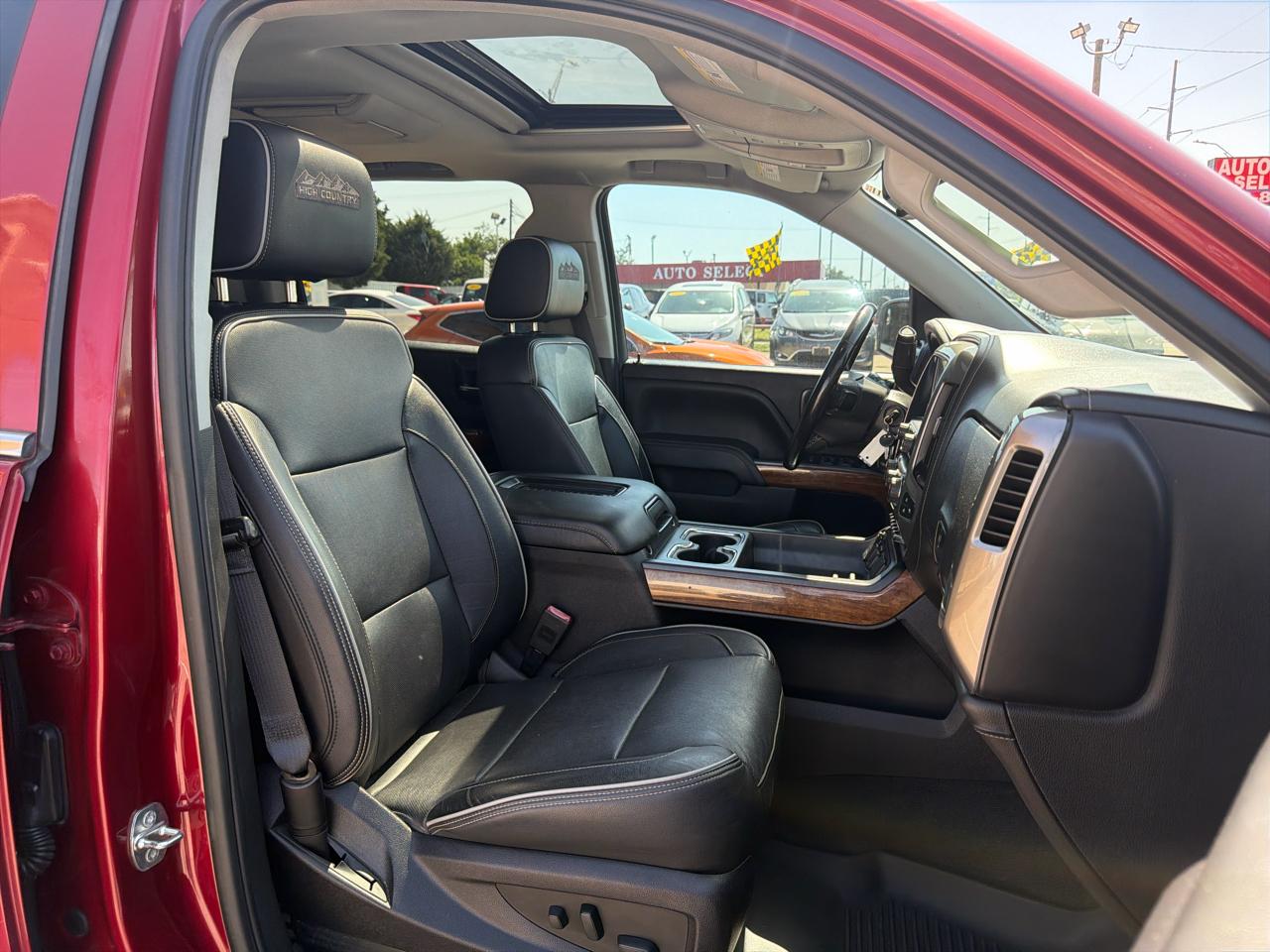 Chevrolet Silverado 1500 4WD Crew Cab 143.5" LT w/2LT 2017