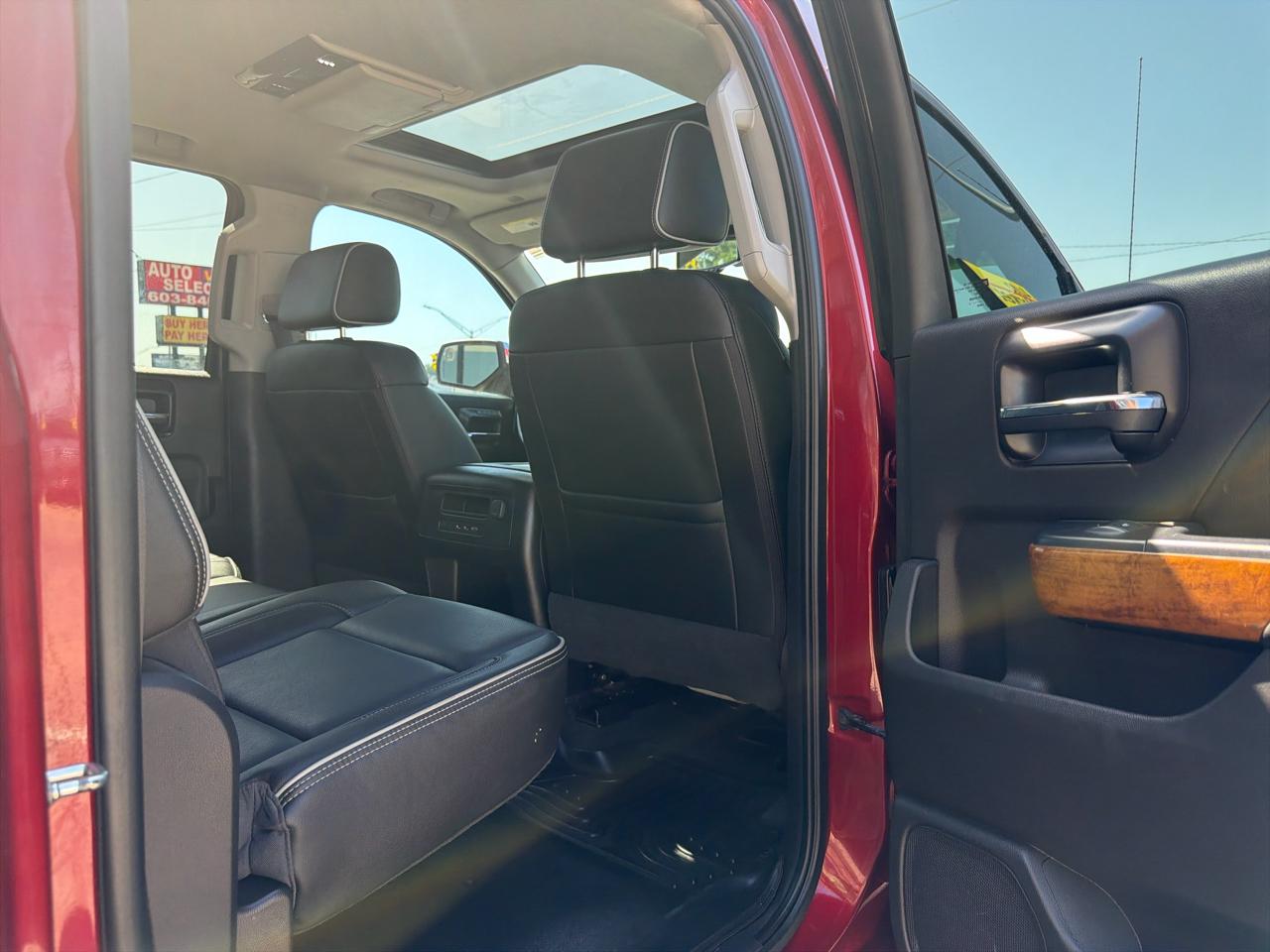 Chevrolet Silverado 1500 4WD Crew Cab 143.5" LT w/2LT 2017