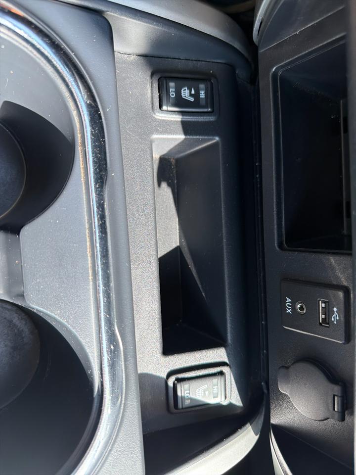 Nissan Titan 4x4 Crew Cab SV 2017