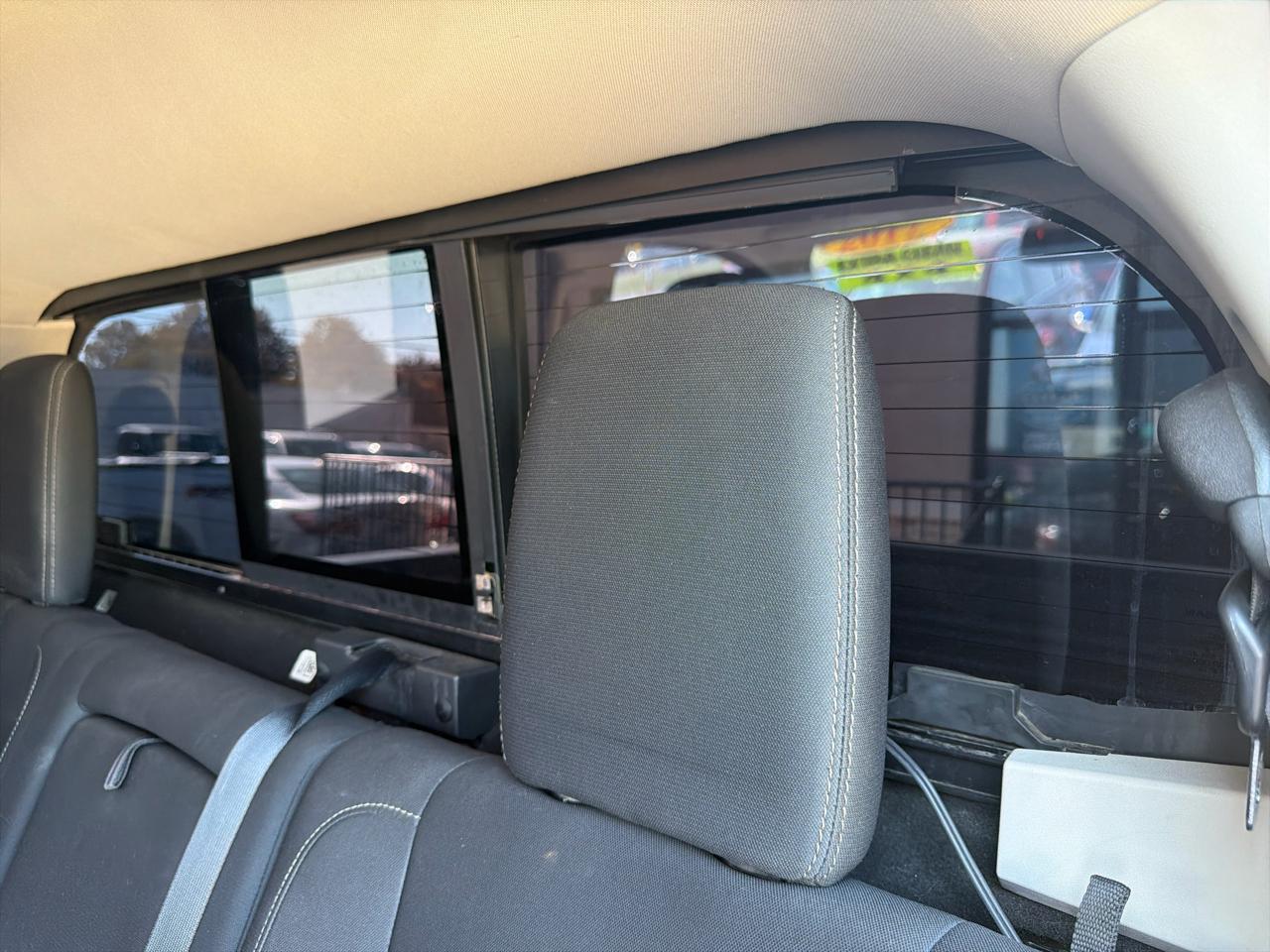 Nissan Titan 4x4 Crew Cab SV 2017