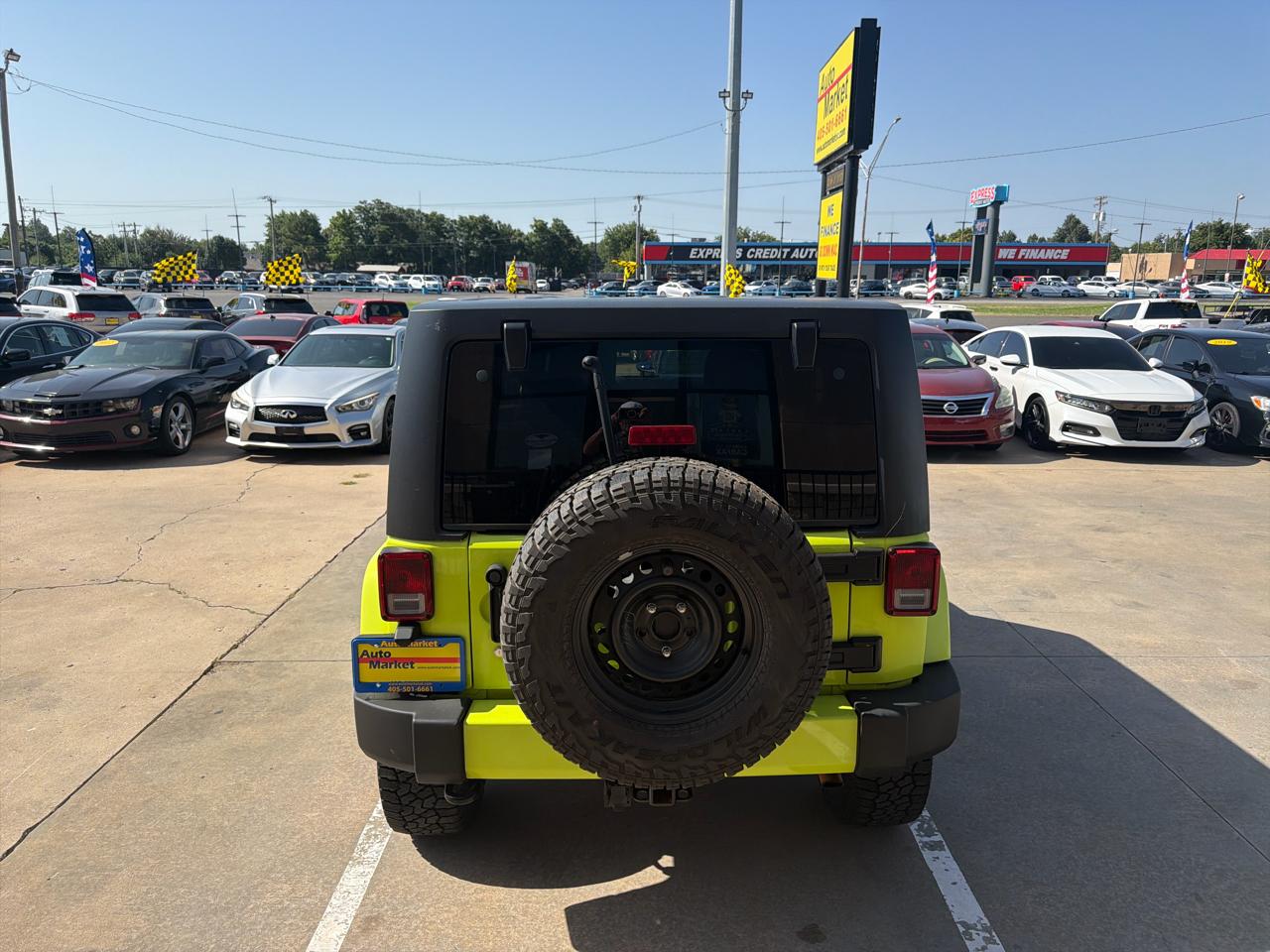 Jeep Wrangler Unlimited 4WD 4dr Sahara 2016