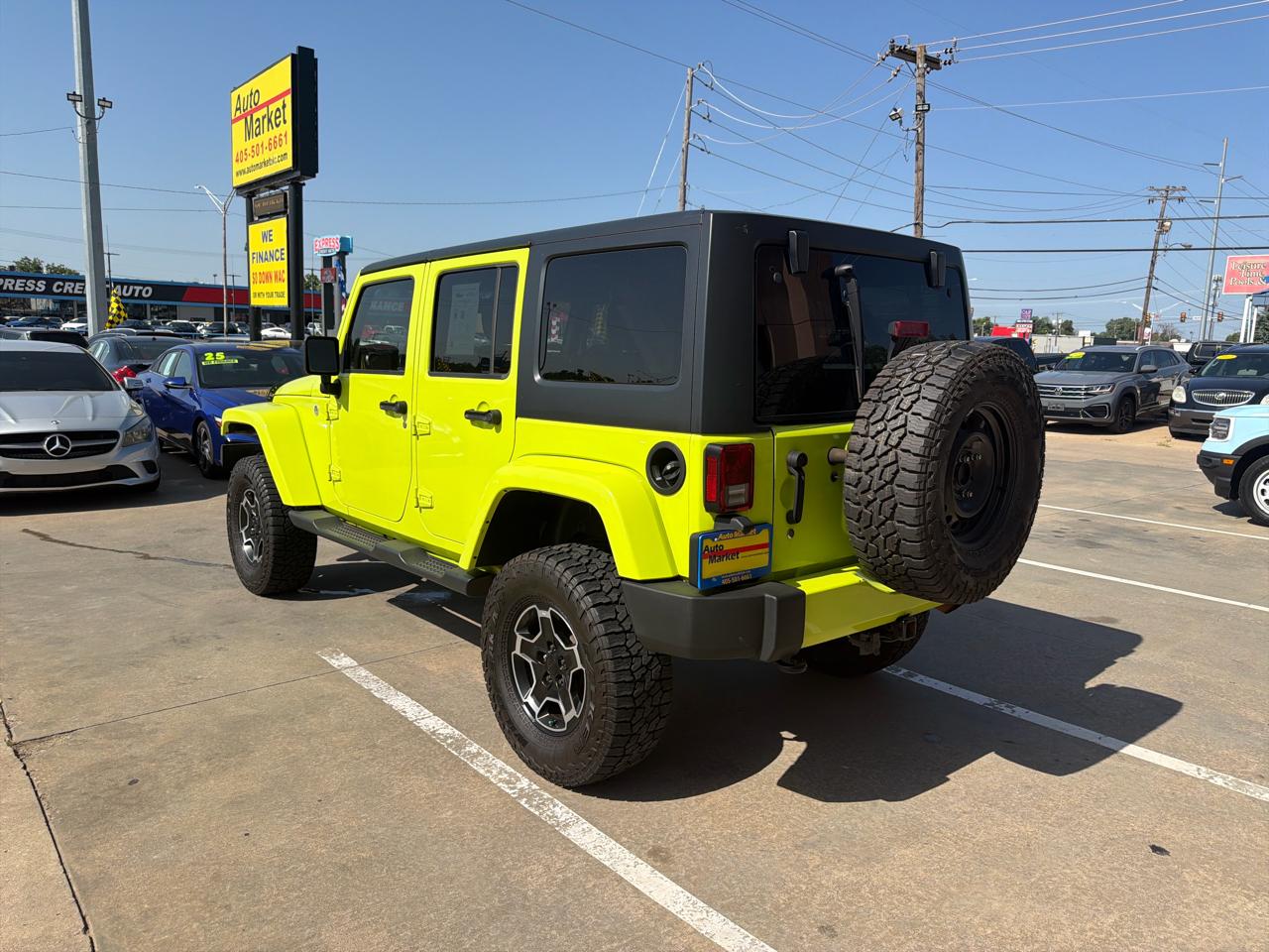 Jeep Wrangler Unlimited 4WD 4dr Sahara 2016