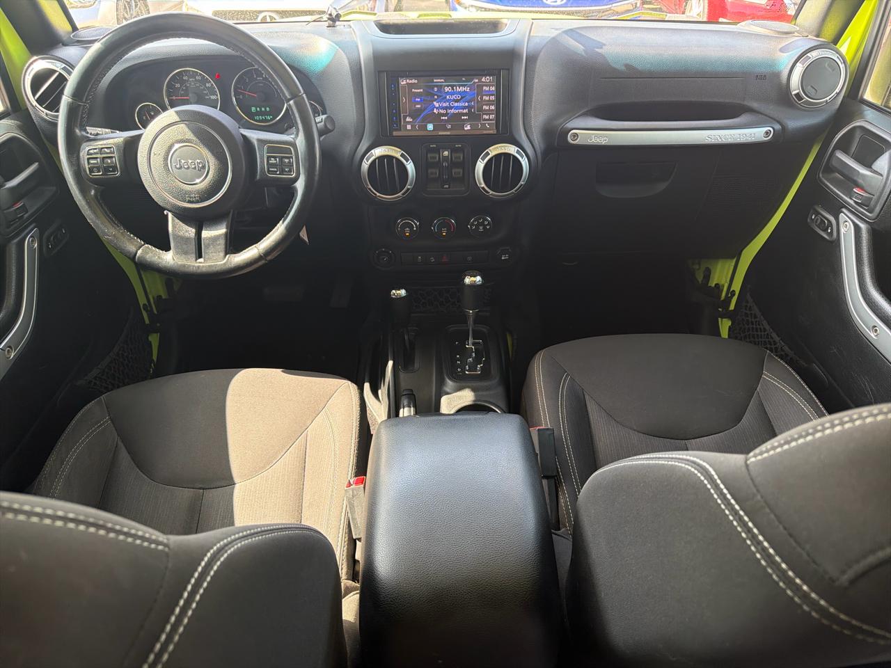 Jeep Wrangler Unlimited 4WD 4dr Sahara 2016