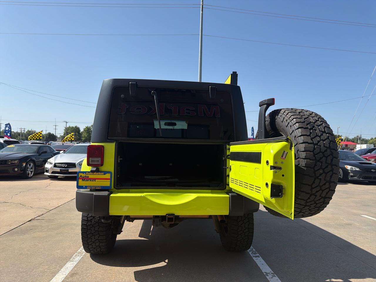 Jeep Wrangler Unlimited 4WD 4dr Sahara 2016