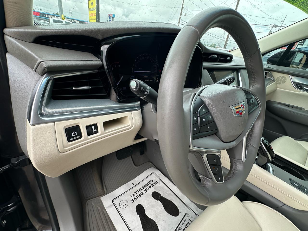 Cadillac XT5 FWD 4dr Premium Luxury 2017