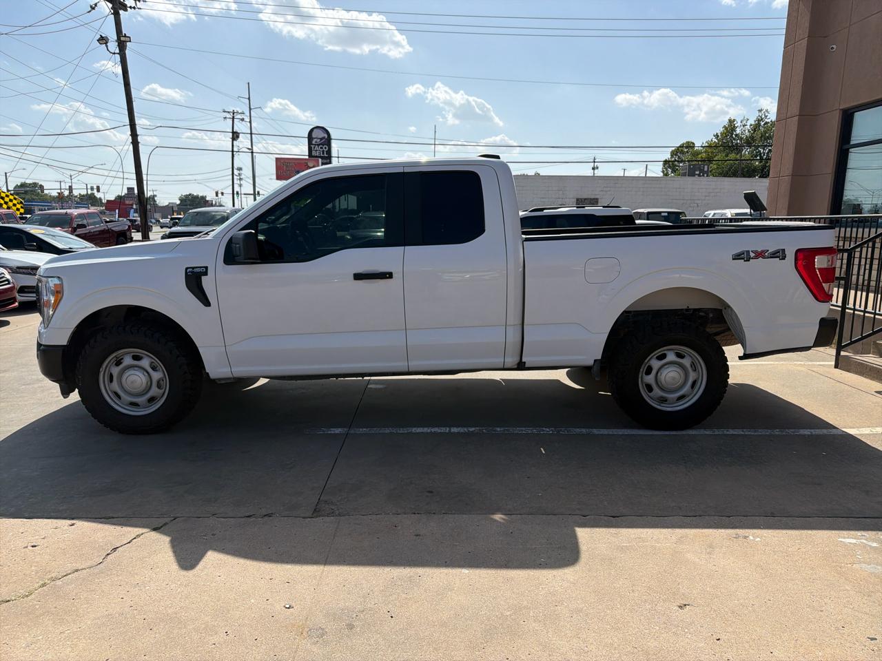 Ford F-150 4WD SuperCab 145" XL 2021