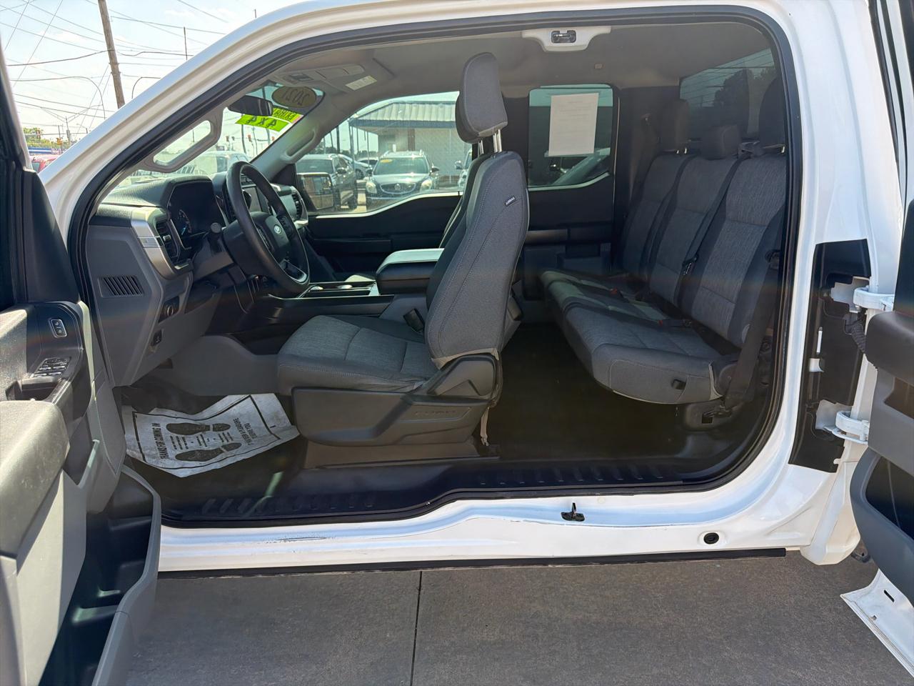 Ford F-150 4WD SuperCab 145" XL 2021