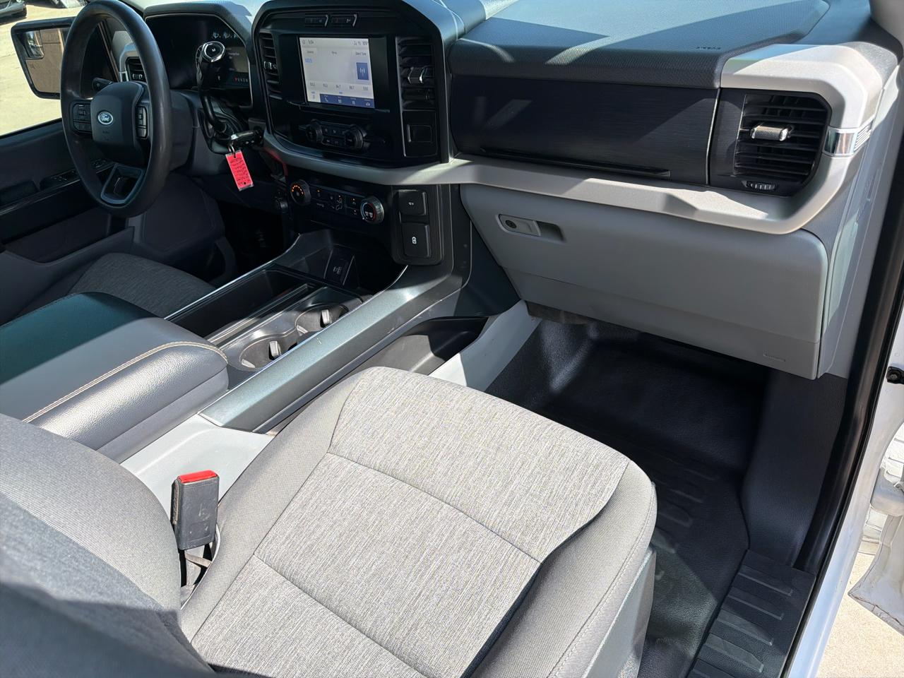 Ford F-150 4WD SuperCab 145" XL 2021