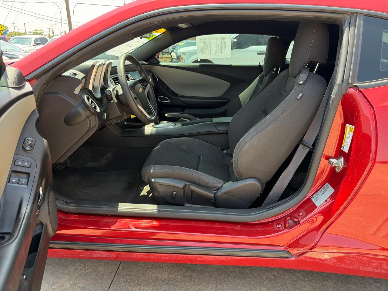 Chevrolet Camaro 2dr Cpe LS w/2LS 2015