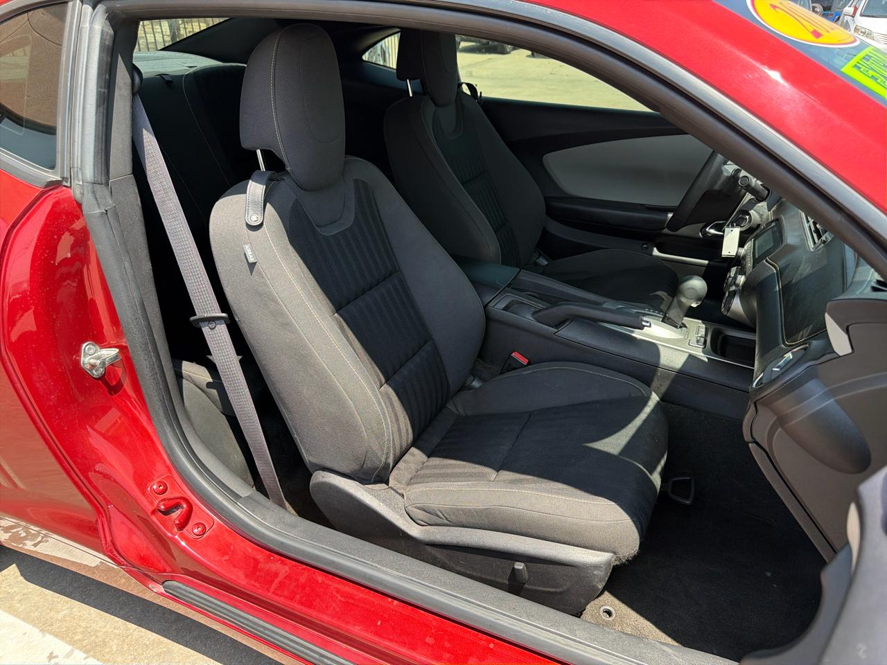 Chevrolet Camaro 2dr Cpe LS w/2LS 2015