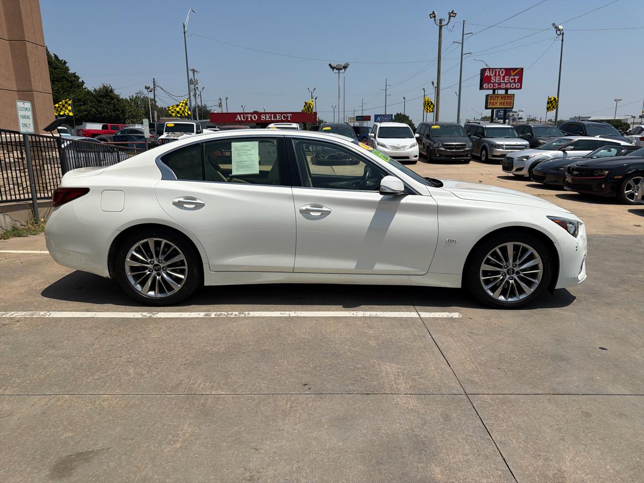 Infiniti Q50 3.0t LUXE RWD 2020